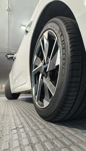 Peugeot 308 308 5P Allure Pack Hybrid 180 eEAT8 - Foto 29