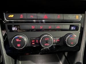 Seat Leon Leon 2.0 TSI 221kW 300CV DSG6 StSp CUPRA - Foto 12