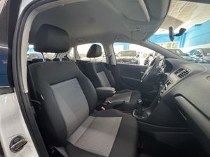 Volkswagen Polo 5p Advance 1.0 75 CV BMT - Foto 14