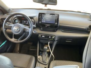 Toyota Yaris 1.5 Style Plus 116cv - Foto 10