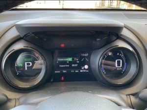 Toyota Yaris 1.5 Style Plus 116cv - Foto 11