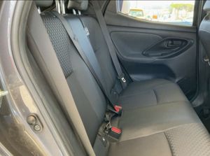 Toyota Yaris 1.5 Style Plus 116cv - Foto 12