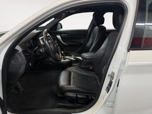BMW Serie 1 118d - Foto 24