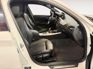 BMW Serie 1 118d - Foto 29