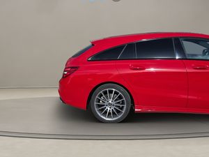 Mercedes CLA  200 D DCT Shooting Brake - Foto 10