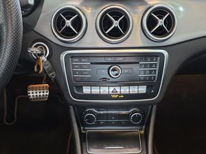 Mercedes CLA  200 D DCT Shooting Brake - Foto 21