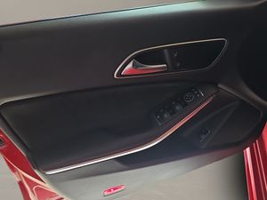 Mercedes CLA  200 D DCT Shooting Brake - Foto 12