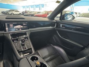 Porsche Panamera 4s - Foto 17