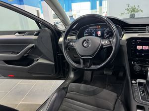 Volkswagen Passat Variant GTE 1.4 TSI ePower DSG 6 vel. - Foto 18