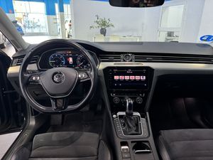 Volkswagen Passat Variant GTE 1.4 TSI ePower DSG 6 vel. - Foto 16