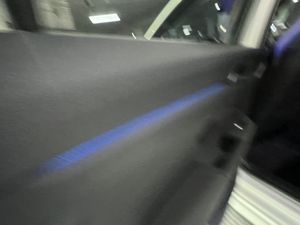 Volkswagen Golf 1.5 Tsi R-Line 4 Motion 320cv. - Foto 24