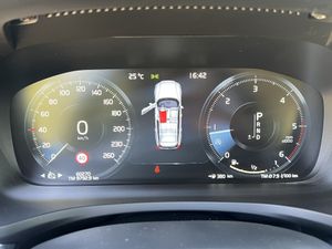 Volvo V60 2.0 D4 Cross Country AWD . - Foto 15