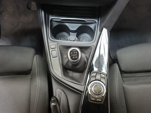 BMW Serie 3 320i Touring - Foto 16