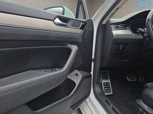 Volkswagen Passat Sport 1.8 TSI 132kW (180CV) DSG Variant - Foto 15