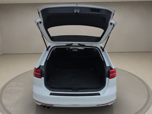 Volkswagen Passat Sport 1.8 TSI 132kW (180CV) DSG Variant - Foto 9