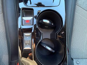 Peugeot 208 Eléctrico GT Line - Foto 12