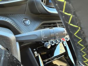 Peugeot 208 Eléctrico GT Line - Foto 18