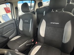 Dacia Sandero Stepway - Foto 16