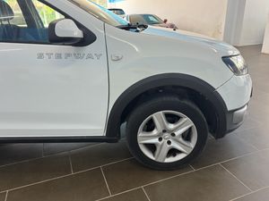 Dacia Sandero Stepway - Foto 9