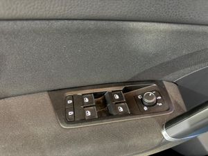 Volkswagen Touran Sport 1.5 TSI 110kW (150CV) DSG - Foto 12