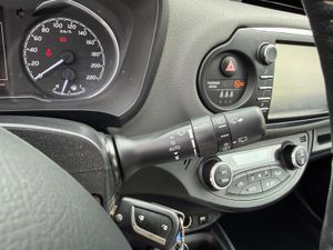 Toyota Yaris 1.5 Hybrid Active - Foto 19