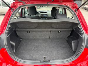 Toyota Yaris 1.5 Hybrid Active - Foto 11