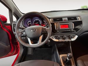 Kia Rio 1.2 CVVT 84CV Drive - Foto 21
