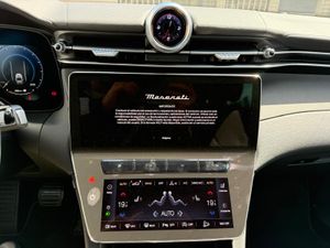 Maserati Grecale Modena L4 MHEV 330CV AWD GT - Foto 17