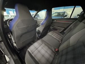 Volkswagen Golf GTE 1.4 TSI 180 kW (245 CV) DSG 6 vel. - Foto 14