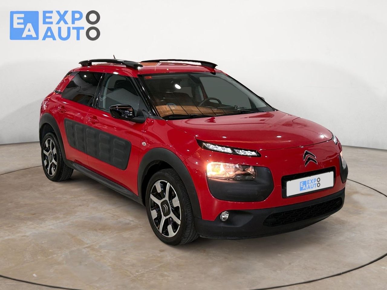Citroën C4 Cactus BlueHDi 73KW (100CV) Shine - Foto 1