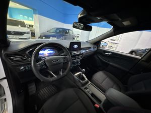 Ford Kuga ST-Line X 1.5 EcoBlue 88 kW (120 CV) - Foto 11