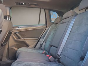 Volkswagen Tiguan R-Line 2.0 190CV - Foto 15