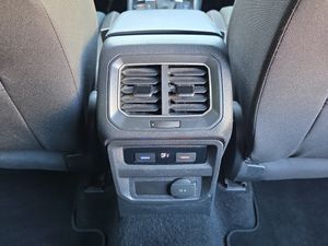 Volkswagen Tiguan R-Line 2.0 190CV - Foto 19