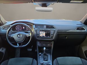 Volkswagen Tiguan R-Line 2.0 190CV - Foto 18