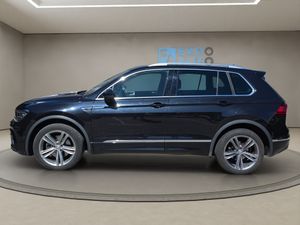 Volkswagen Tiguan R-Line 2.0 190CV - Foto 4