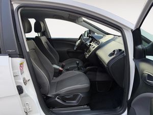 Seat Altea XL 1.6 TDI 105cv I-Tech DSG - Foto 17