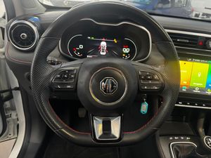 MG ZS Luxury 1.5 VTI-tech - Foto 17