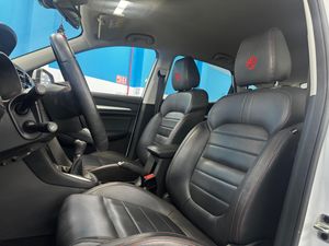 MG ZS Luxury 1.5 VTI-tech - Foto 8