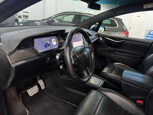 Tesla Model X Performance 7 asientos - Foto 16