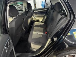 Volkswagen Golf e- 100 kW (136 CV) - Foto 12