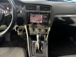 Volkswagen Golf e- 100 kW (136 CV) - Foto 16