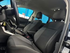Volkswagen Taigo R-Line 1.0 TSI 81 kW (110 CV) - Foto 9