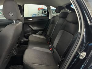 Volkswagen Taigo R-Line 1.0 TSI 81 kW (110 CV) - Foto 14