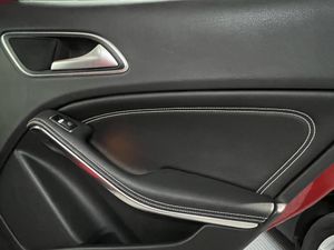 Mercedes Clase GLA 180 AMG - Foto 27