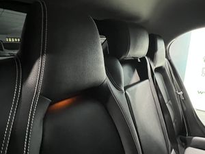 Mercedes Clase GLA 180 AMG - Foto 23