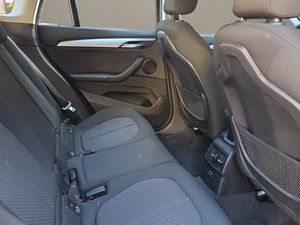 BMW X1 sDrive18i - Foto 12
