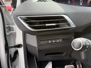 Peugeot 5008 2.0 BlueHDi 133kW S&S GT Pack EAT8 - Foto 15