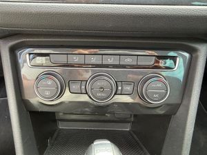 Volkswagen Tiguan Sport 2.0 TDI 110kW (150CV) 4Motion DSG - Foto 33