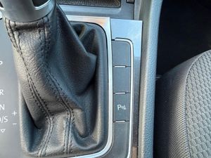 Volkswagen Golf Advance 1.4 TSI 92kW (125CV) DSG - Foto 29