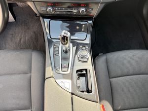 BMW Serie 5 520d - Foto 30